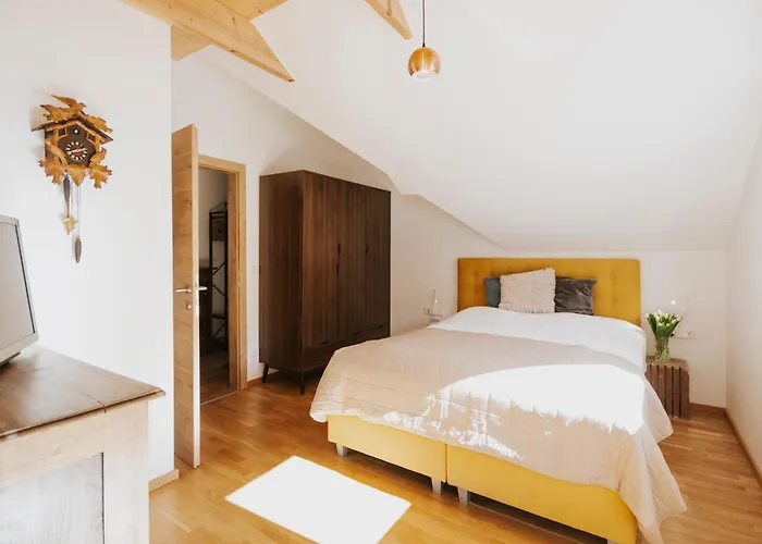 Eden 11 Apartment Sauerfeld